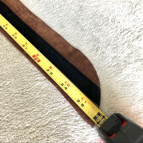 🛍Jaeger genuine leather (suede) belt 28” - Picture 6 of 6